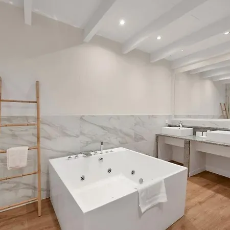 Four A Pain - Domaine Terra Rosa Ferienhaus